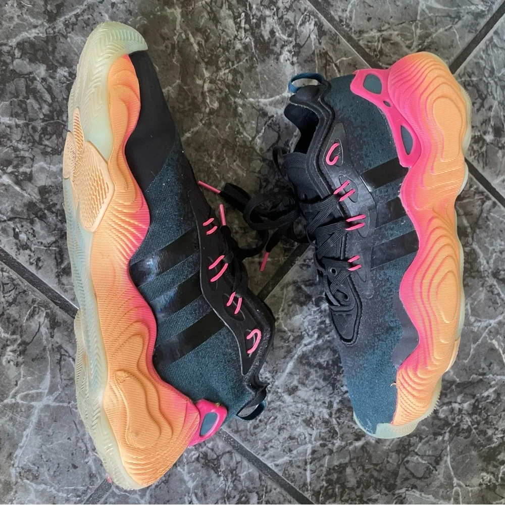 Adidas Black and Pink Athletic Shoes with Cushioned Sole